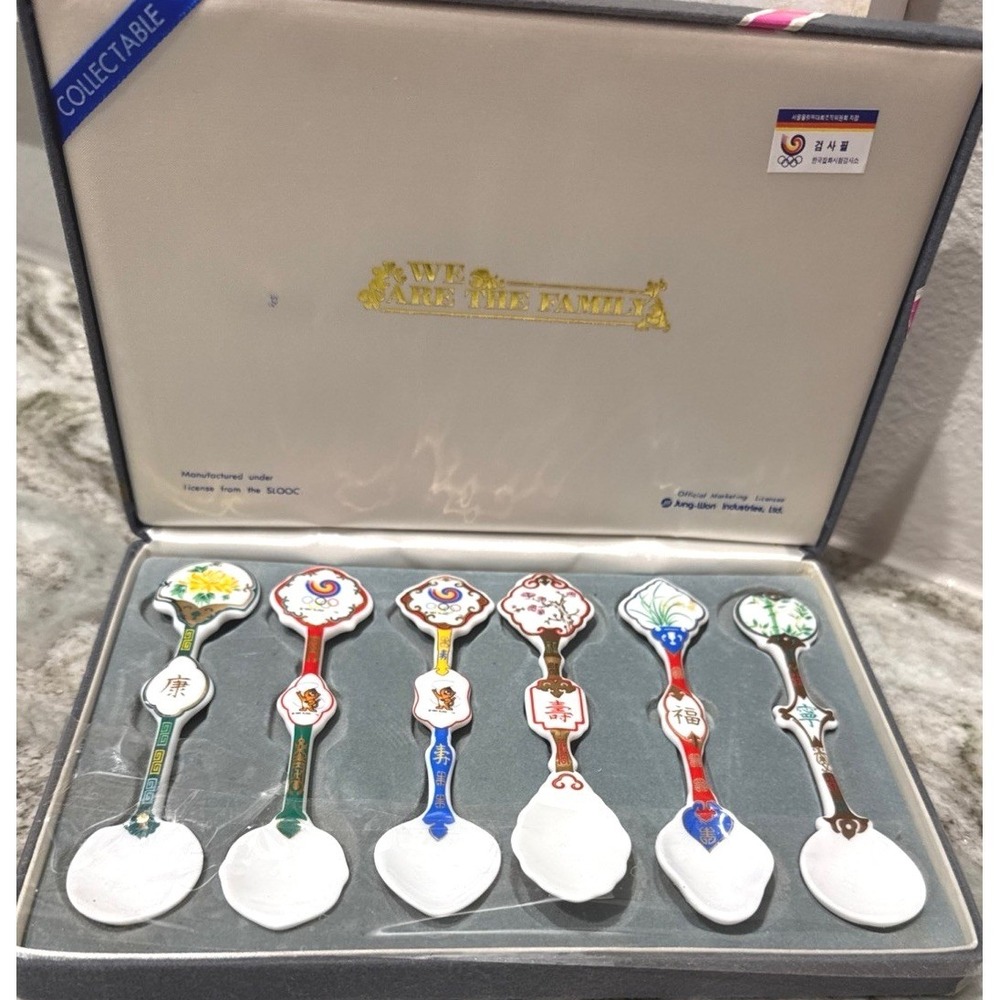 1988 Olympics Jung-Won Vintage SLOOC DAEWOOD Spoon Set 6 PC White Ceramic (5781)